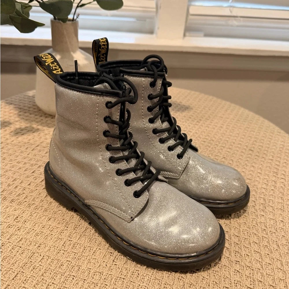 Doc Dr. Martens 1460 Silver Glitter J Boot AirWair Womens Size 3
